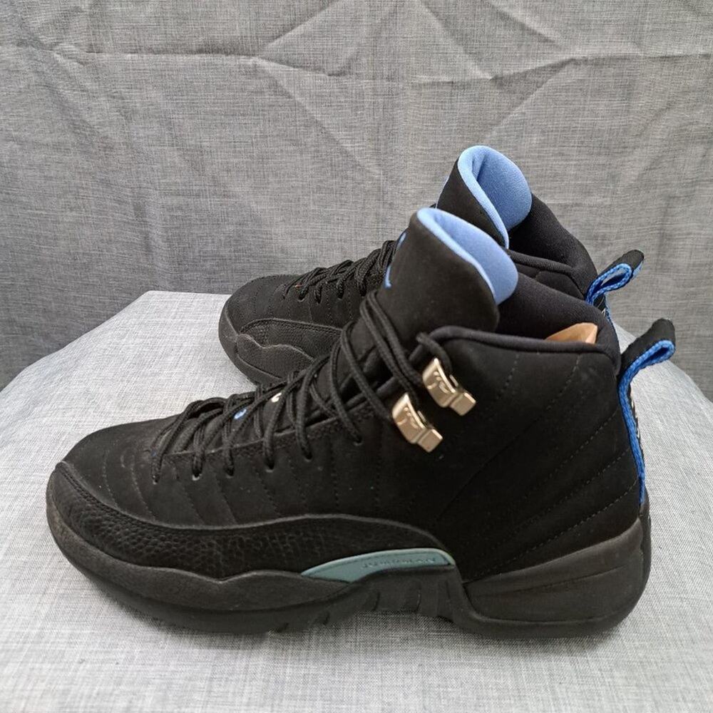 %Nike Air Jordan 12 Retro GS Nubuck Size 6Y / AJ10